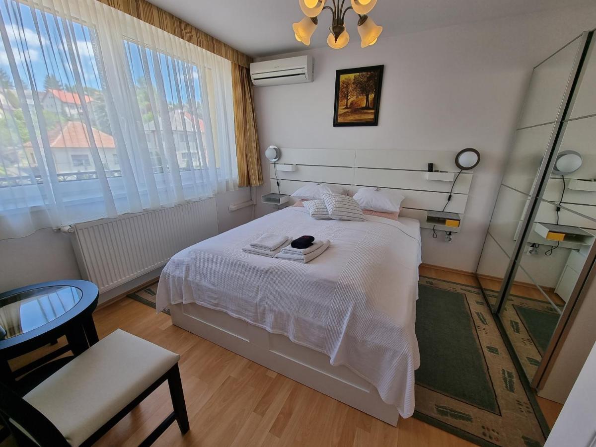 Abigel Vendeghaz Hotell Miskolc Exteriör bild