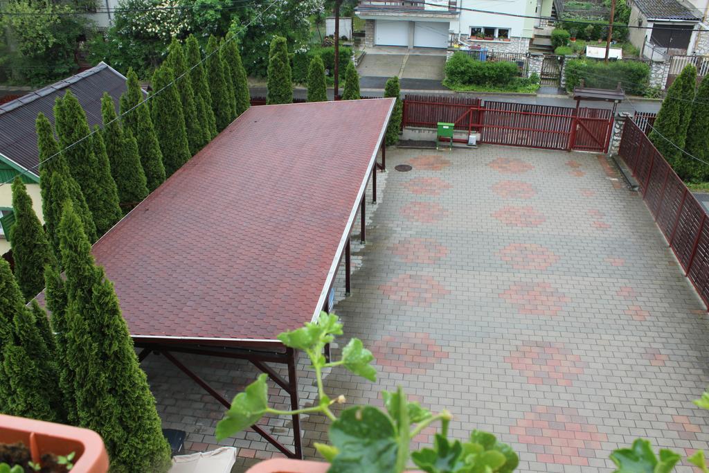 Abigel Vendeghaz Hotell Miskolc Exteriör bild